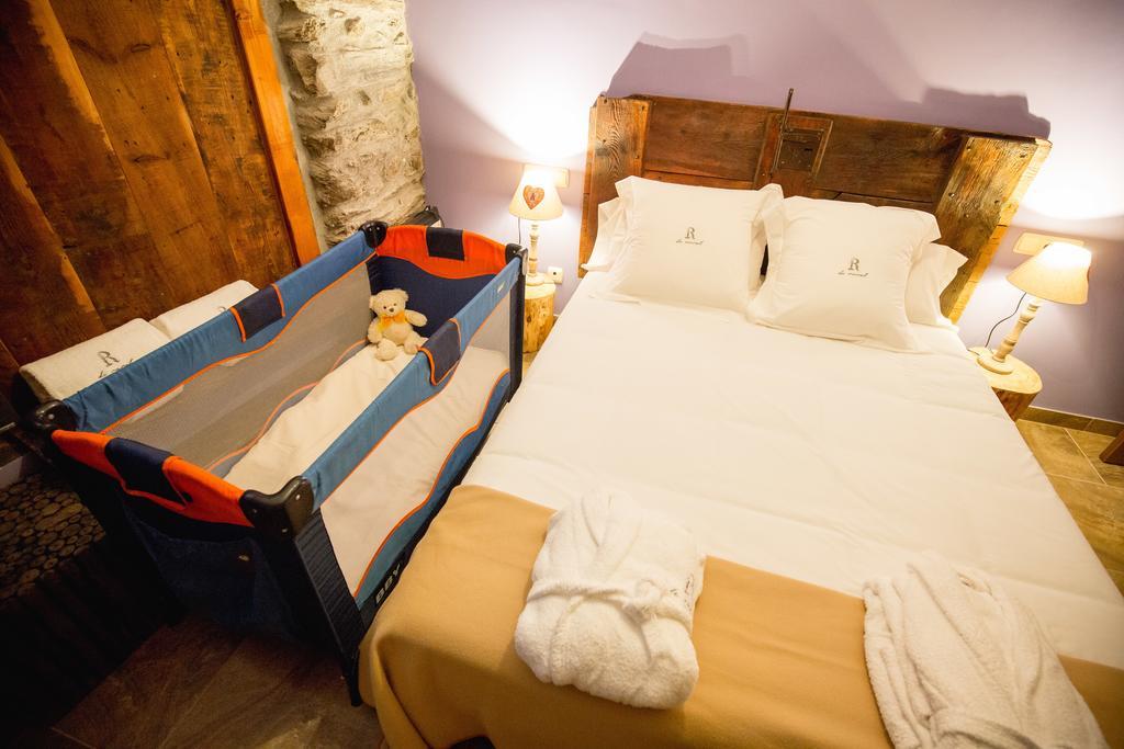 R De Rural - Casa Rural De Les Arnes Encamp Pokoj fotografie